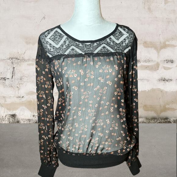 Metaphor Women's Black Sheer Flower Design Long Sleeve - Size Small - Picture 1 of 5